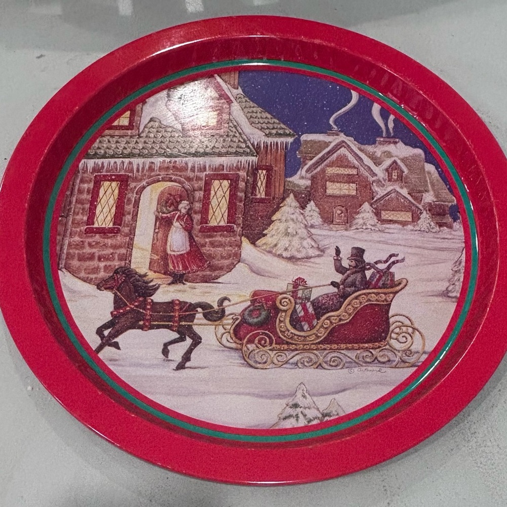 Holiday Sleigh Round Serving Tray - Red